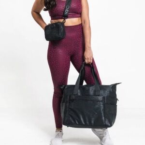 RARE Like new Modiv Carry-All large Tote Bag Black